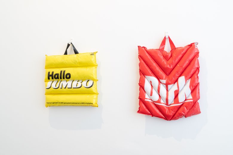Puffie bags 